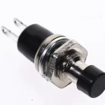 Pulsador roscable redondo pequeño NC PBS-111 Negro